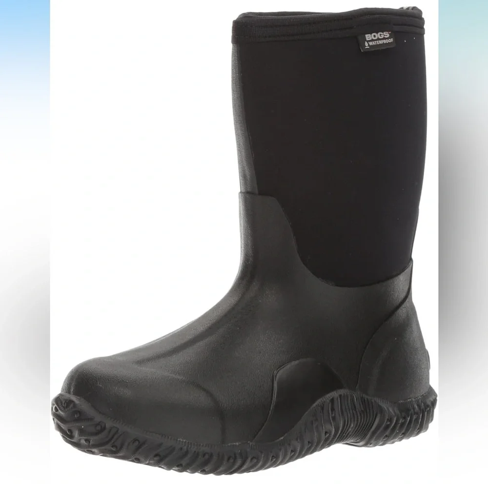 NIB BOGS Black Classic mid Waterproof Boots